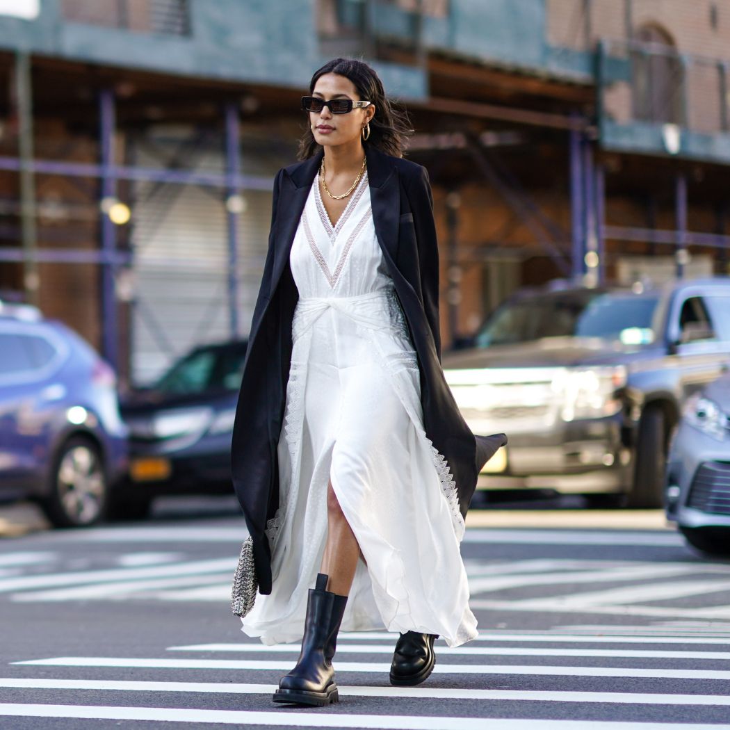 Jak nosić kozaki do sukienki? Sprawdź najciekawsze pomysły na stylizacje na jesień i zimę 2023/2024